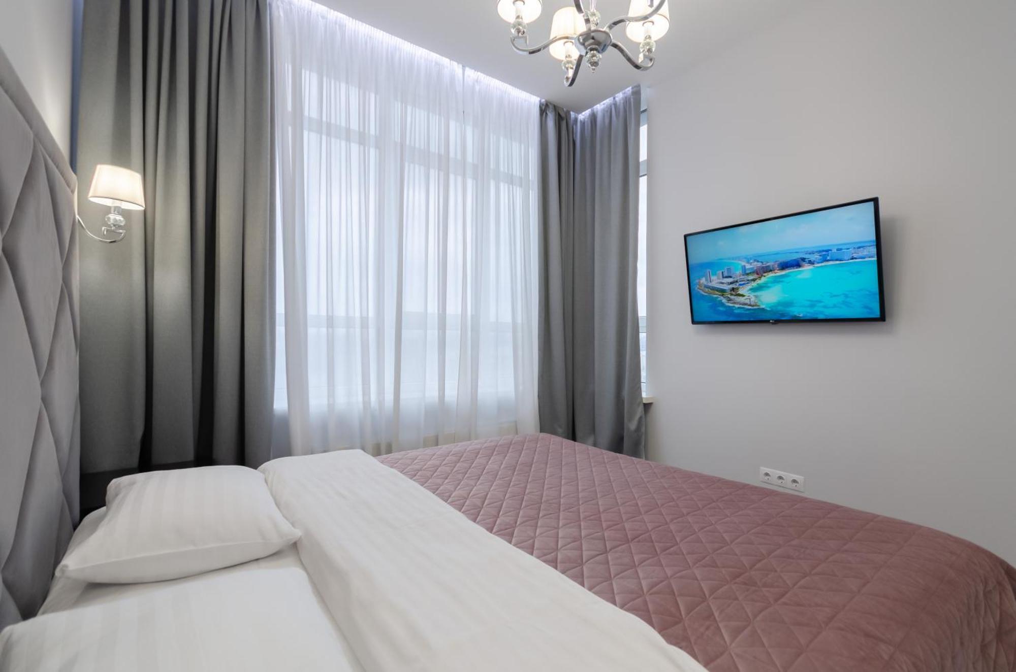 Petrovdom 408-467-471-277-377 In Central Park Cozy Apartments Kiev Buitenkant foto